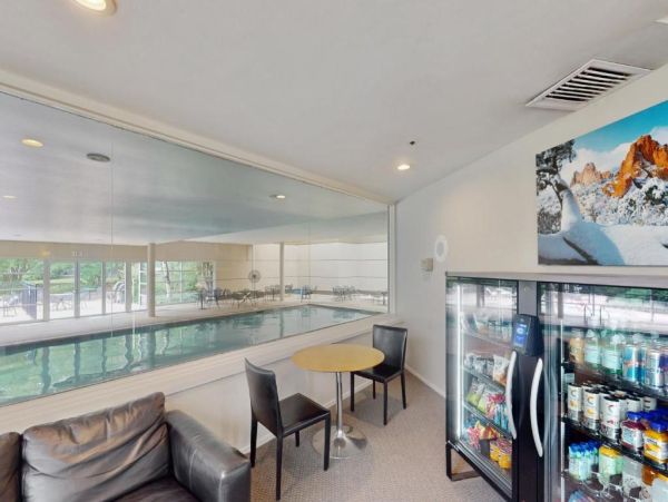 Luxurious 2BR/2BA Condo with Stunning Mountain Views