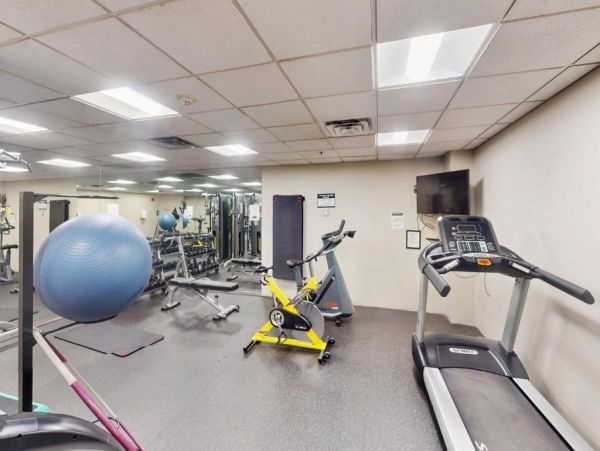 Luxurious 2BR/2BA Condo with Stunning Mountain Views