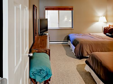 Avon Condo 936306