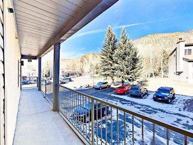 Avon Condo 936306