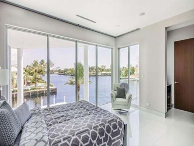 Luxury Six Bedroom Vacation Home in Fort Lauderdale