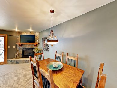 Avon Condo 936323