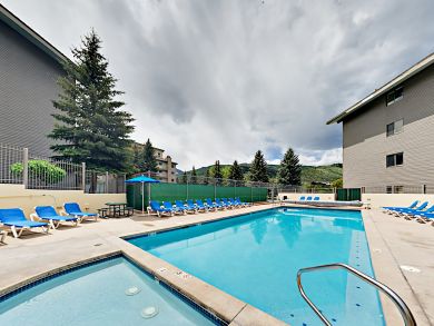 Avon Condo 936323