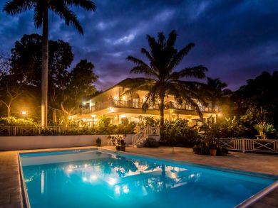 Jamaica Home 936356