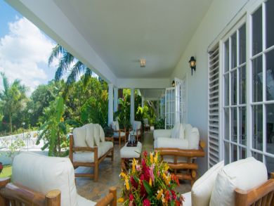 Jamaica Home 936356