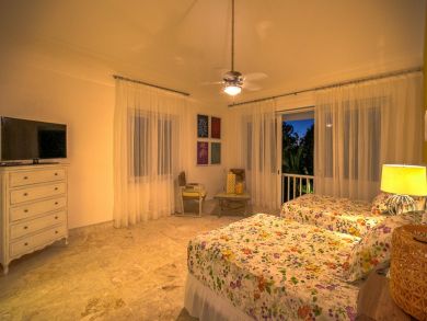 Jamaica Home 936360
