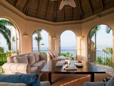 Jamaica Home 936368