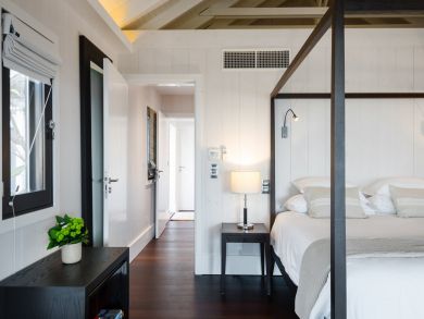 St. Barts Home 936384