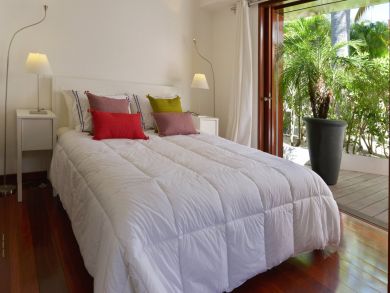Jamaica Home 936390