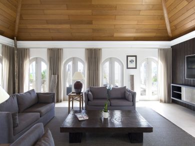 St. Barts Home 936398