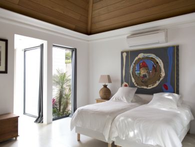 St. Barts Home 936398