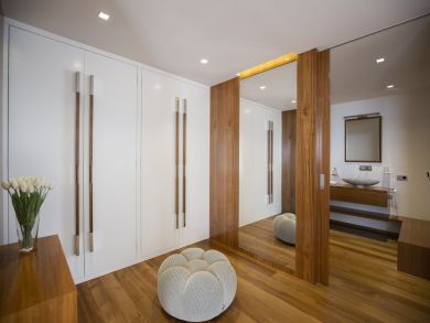 St. Barts Home 936405