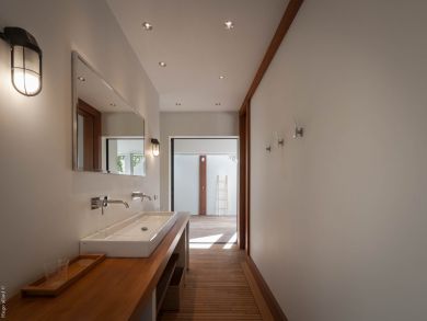 St. Barts Home 936407