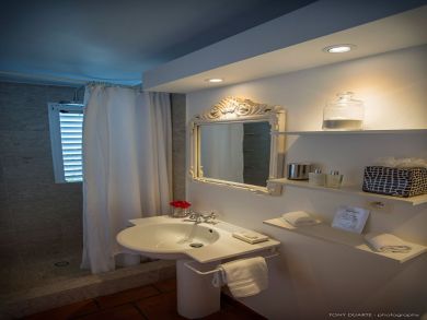 St. Barts Home 936418