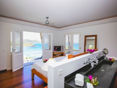 St. Barts Home 936419