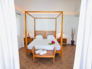 St. Barts Home 936419