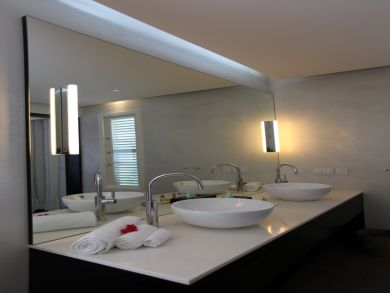 St. Barts Home 936420