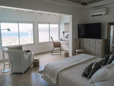 St. Barts Home 936427