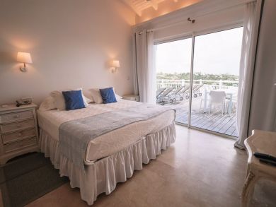St. Barts Home 936427