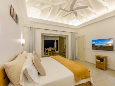 St. Barts Home 936428
