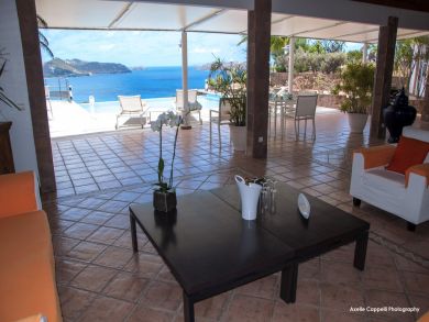 St. Barts Home 936435