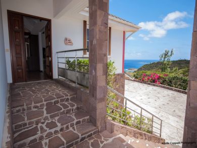 St. Barts Home 936435