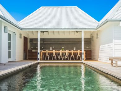 St. Barts Home 936443