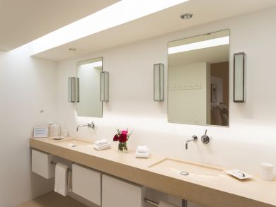 St. Barts Home 936443