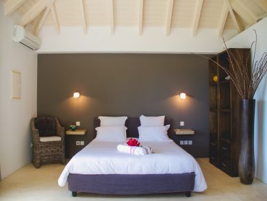 St. Barts Home 936444