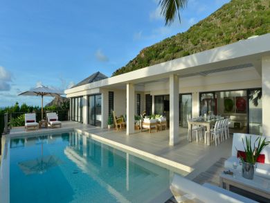 St. Barts Home 936445