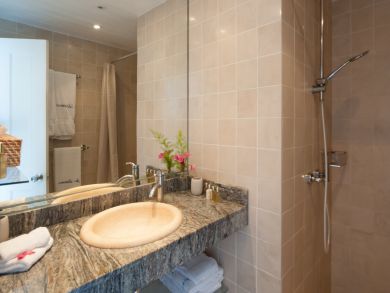 St. Barts Home 936453