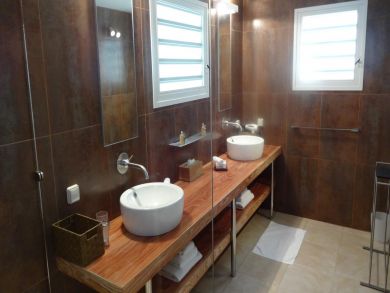 St. Barts Home 936455