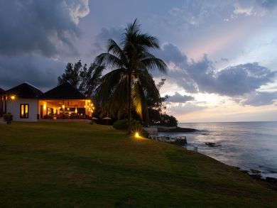 Jamaica Home 936501