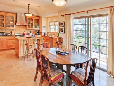 Four Bedrooms Walk to Beach Access Santa Cruz Luxury