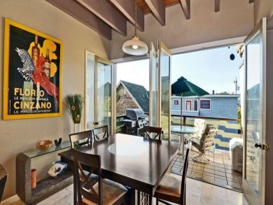 Santa Cruz Walk to Beach Three Plus Bedroom Rental Home