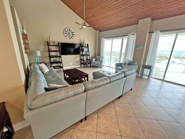 Spacious Pensacola Beach Vacation Rental: Perfect for Events
