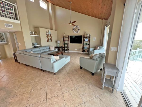 Spacious Pensacola Beach Vacation Rental: Perfect for Events