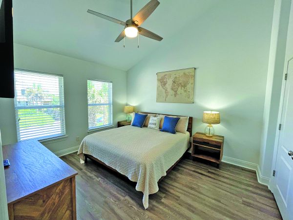 Spacious Pensacola Beach Vacation Rental: Perfect for Events