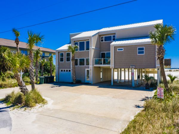 Spacious Pensacola Beach Vacation Rental: Perfect for Events