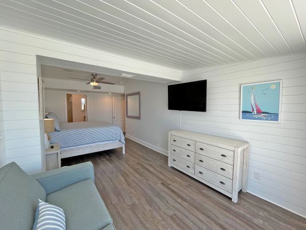 Spacious Pensacola Beach Vacation Rental: Perfect for Events