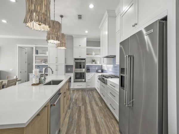 6-Bedroom Gulf Breeze Vacation Rental with Pool & Views