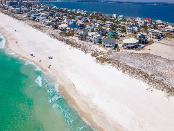6-Bedroom Gulf Breeze Vacation Rental with Pool & Views