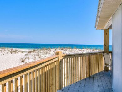 Charming Vacation Rental on Gulf Shores. Call Today