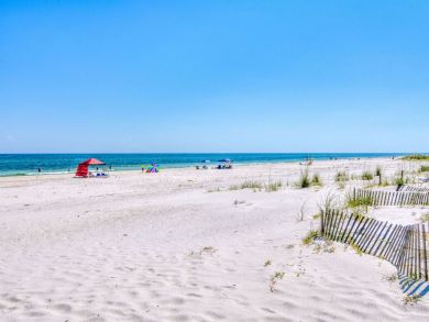 Charming Vacation Rental on Gulf Shores. Call Today