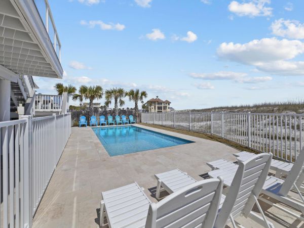 Beach Front Pensacola Vacation Home Six Bedroom Beach House Pool