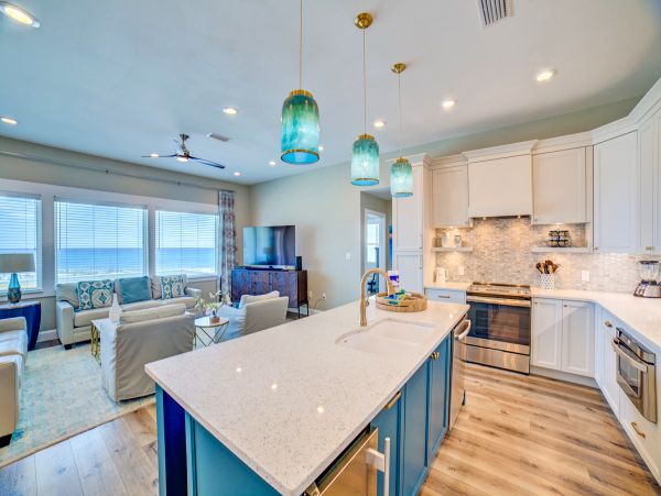 Beach Front Pensacola Vacation Home Six Bedroom Beach House Pool