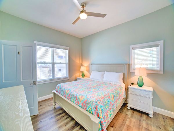 Beach Front Pensacola Vacation Home Six Bedroom Beach House Pool