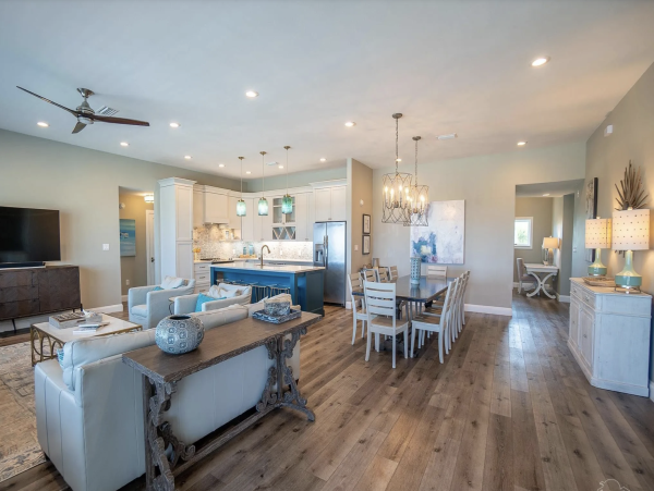 Beach Front Pensacola Vacation Home Six Bedroom Beach House Pool
