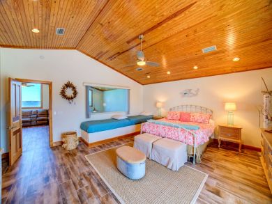 Pensacola Beach Home 936663