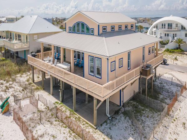 Oceanfront Villa For 14 Guests